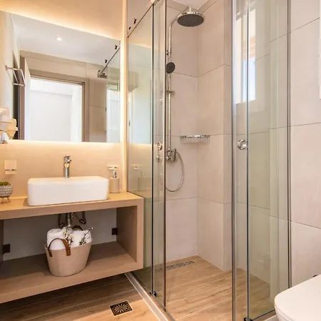 فيلة Riza Sky By