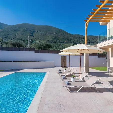 Riza Sky By فيلة